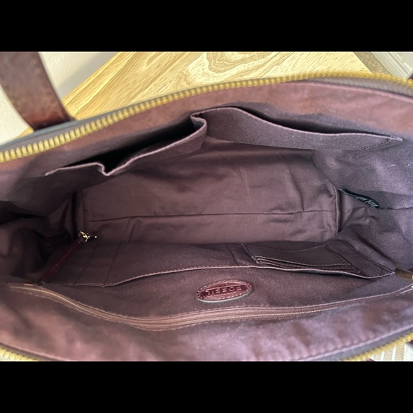 Fossil Sydney Tote in Rum Color - Picture 8 of 13